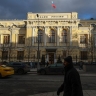 Россиян призвали не ждать резкого снижения ключевой ставки