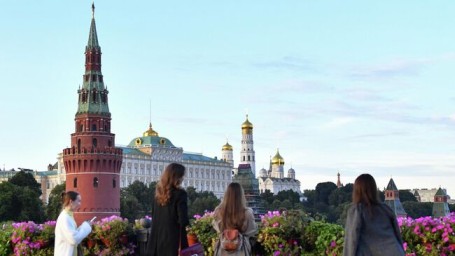Собянин рассказал, сколько Москва платит за неработающее население