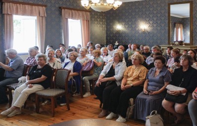 В Крапивне прошел девятый съезд потомков жителей уездного города