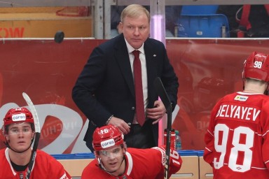 Тренер "Спартака" Жамнов заявил, что не обращает внимания на турнирную таблицу