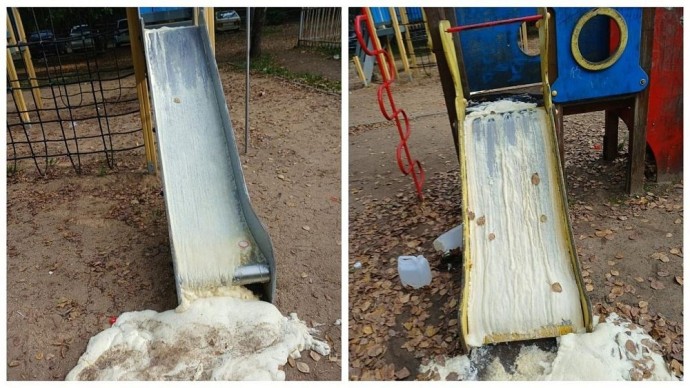 Вандалы в Челябинске залили детские площадки пеной