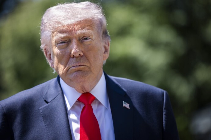 Трамп уверен, что закончит конфликт с Украиной на переговорах Трамп уверен, что закончит конфликт с Украиной на переговорах