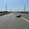 В Астрахани юный мотоциклист пытался протаранить иномарку