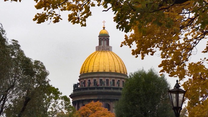 27 октября в Петербурге ожидаются порывы ветра до 17 м/с