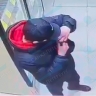 Бородач пытался украсть бутылку джина из супермаркета на проспекте Королева