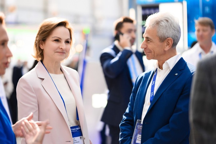 Альтернативные платежи займут половину безналичного рынка к 2026 году