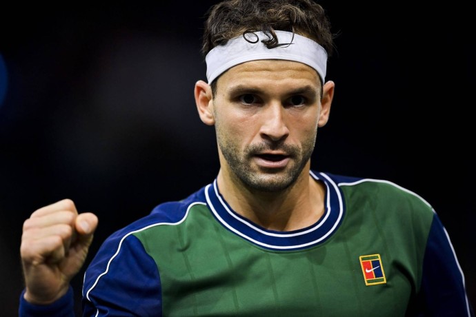 Димитров пробился во второй круг турнира в Париже, где может сыграть против Медведева