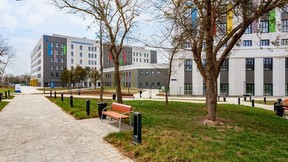 Марат Хуснуллин проверил ход строительства Федерального детского реабилитационного центра «Мойнаки» в Республике Крым