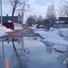 "Мы тонем": район в Южно-Сахалинске затопило водой