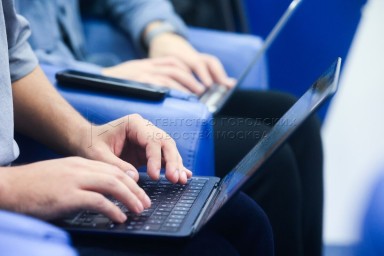 Критика работодателя в интернете грозит двумя годами колонии – юрист Колодяжная