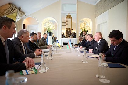 Украина подписала с Азербайджаном шесть соглашений Украина подписала с Азербайджаном шесть соглашений
