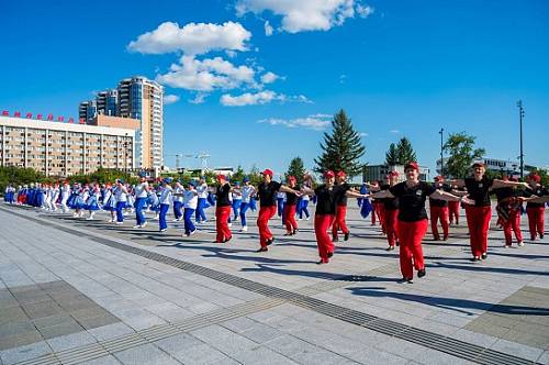 Российско-китайская ярмарка культуры и искусства торжественно завершилась в Благовещенске