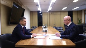 Дмитрий Чернышенко и губернатор Псковской области Михаил Ведерников обсудили развитие образования, туризма, молодёжной политики, науки и спорта в регионе Дмитрий Чернышенко и губернатор Псковской области Михаил Ведерников обсудили развитие образования, туризма, молодёжной политики, науки и спорта в регионе