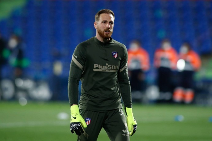 Вратарь «Атлетико» раскритиковал судейство в матче с «ПСЖ» Вратарь «Атлетико» раскритиковал судейство в матче с «ПСЖ»