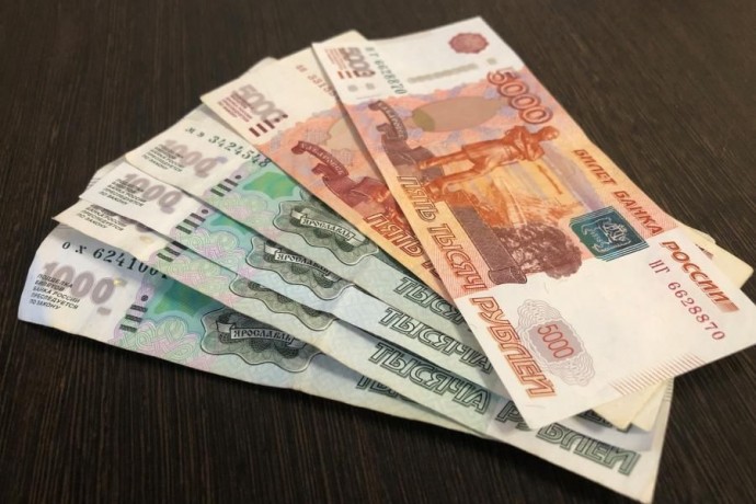 Российским пенсионерам выплатят майскую пенсию раньше срока