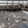 "Вода поднимается с каждым часом": в Тымовском районе ограничили движение на мосту, в школе ввели дистант