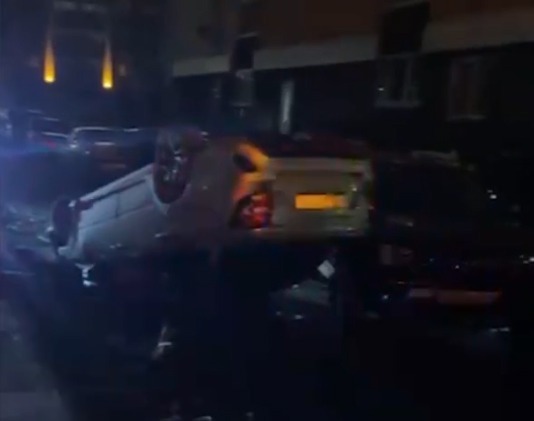 В Башкирии пьяный водитель устроил гонки с ДПС и в итоге перевернулся В Башкирии пьяный водитель устроил гонки с ДПС и в итоге перевернулся