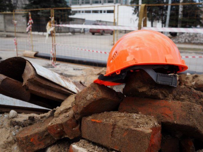 Михаил Евраев поручил ускорить восстановление территорий после ремонта сетей в Рыбинске