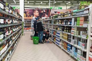 Амурская область предложила поднять до полумиллиона штрафы за продажу алкоголя у школ