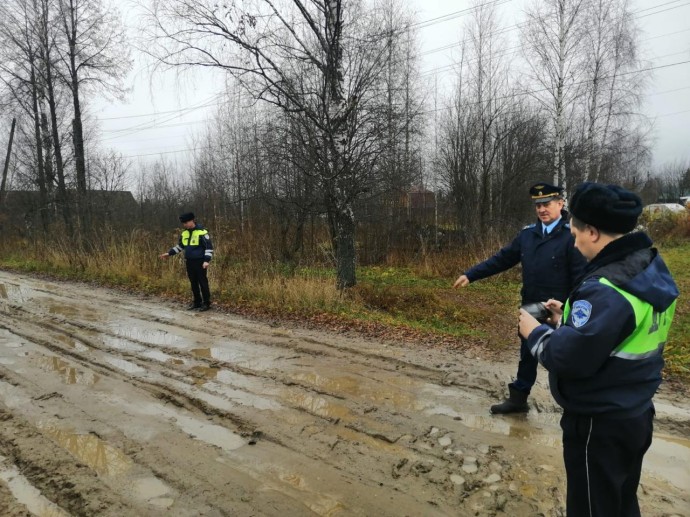 Целый город в Костромской области внезапно остался без дорог Целый город в Костромской области внезапно остался без дорог