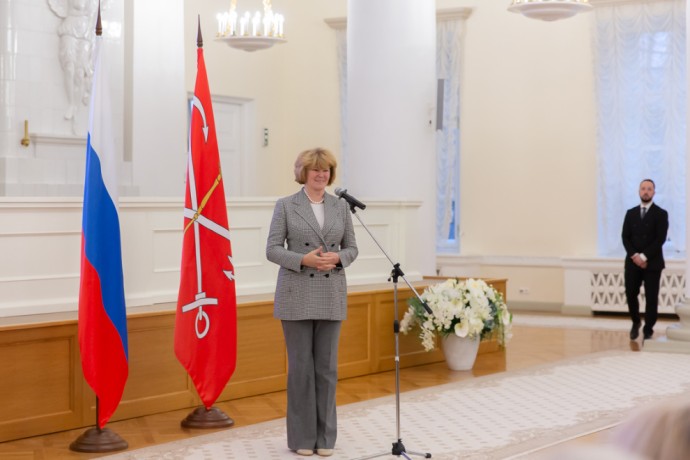 Ирина Потехина вручила знаки отличия работникам образования и культуры Санкт-Петербурга Ирина Потехина вручила знаки отличия работникам образования и культуры Санкт-Петербурга