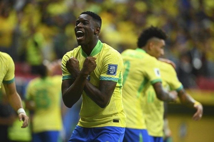 Луис Энрике из «Зенита» вновь вызван в сборную Бразилии Луис Энрике из «Зенита» вновь вызван в сборную Бразилии