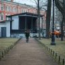 Гранит уходит в отпуск: Васильевский остров готовят к тотальному озеленению по новому плану