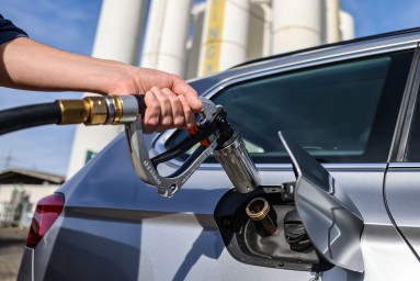 В СФ предложили отменить на 5–7 лет утильсбор для автомобилей на газе