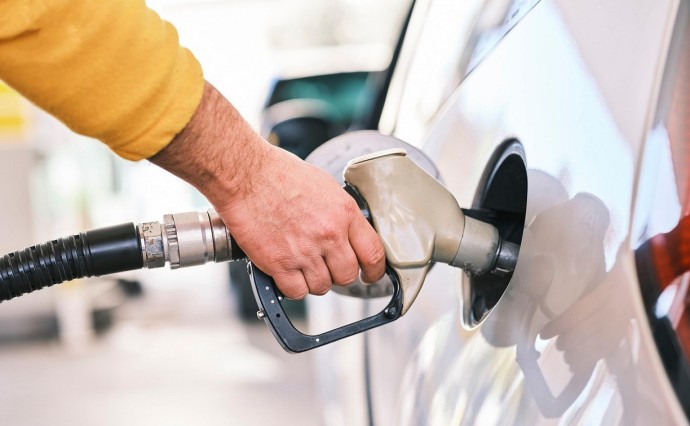 Биржевые цены на бензин и дизель в России вновь выросли