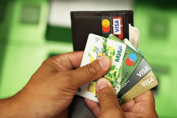 Цена на дропперские карты на чёрном рынке выросла в разы