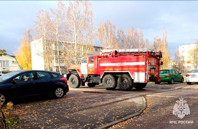 МЧС ликвидировало 4 пожара в Тульской области: эвакуировано 5 детей