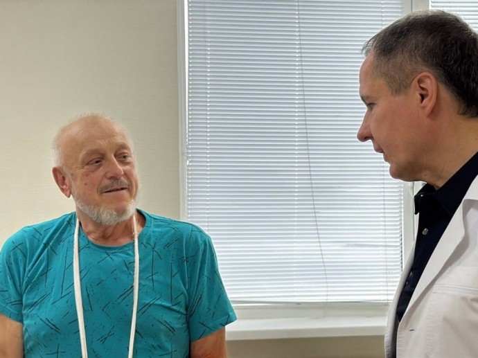 Вячеслав Гладков проведал в больницах пострадавших от атак ВСУ белгородцев