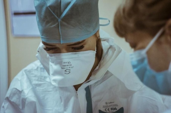 Масочный режим ввели во всех больницах Приморья