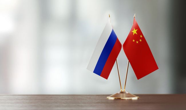 Россия и Китай на уровне парламентов обсудили борьбу с западными санкциями