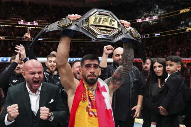 Тренер Махачева назвал уязвимость Топурии