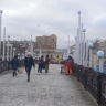 На астраханском мосту раскурочили фонари