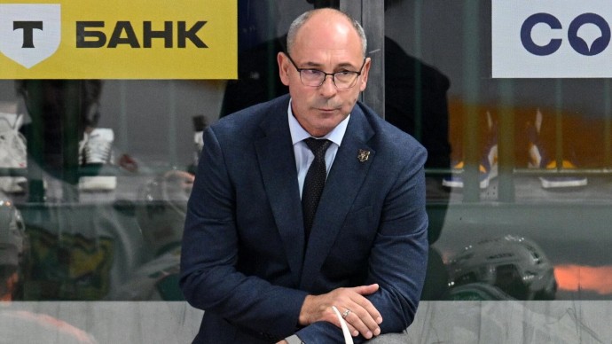 Двукратный обладатель Кубка Стэнли Зубов стал тренером "Трактора" Двукратный обладатель Кубка Стэнли Зубов стал тренером "Трактора"