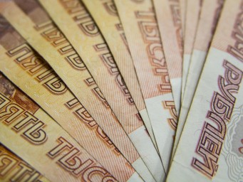 Сколько россиян теперь зарабатывают свыше миллиона: интересные цифры и факты