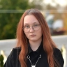 Принесли чуть живую: попавшей под поезд костромской школьнице срочно нужна помощь в лечении