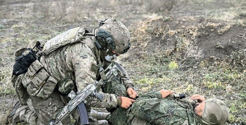 «Смауг» выполняет задачи в составе эвакуационной группы штурмовой роты