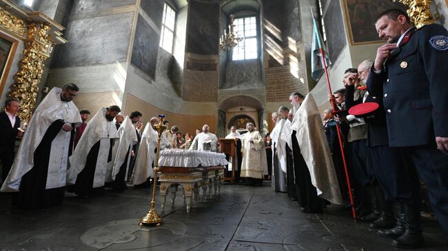 В Москве началось отпевание князя Александра Трубецкого