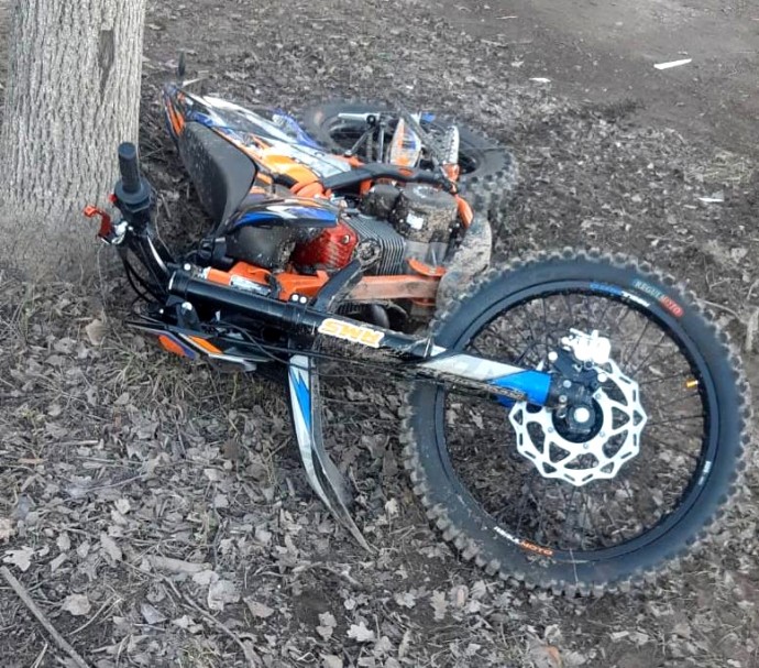 В ДТП в Старой Руссе пострадал водитель мотоцикла