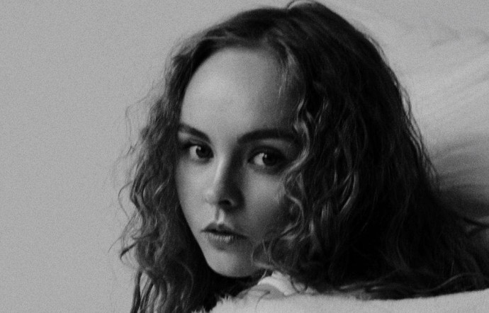 Хорошо тому, кто в своем дому. Интервью с актрисой Коми-Пермяцкого драмтеатра Ксенией Отиновой Хорошо тому, кто в своем дому. Интервью с актрисой Коми-Пермяцкого драмтеатра Ксенией Отиновой