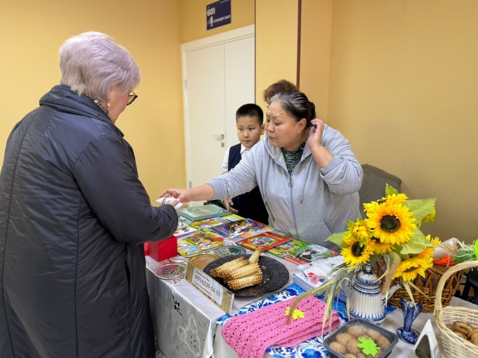 В Якутске прошла благотворительная ярмарка в поддержку военнослужащих