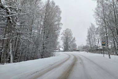 В СФ поддержали идею позволить не вывозить снег с дорог в Арктической зоне