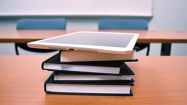 Принят в первом чтении законопроект об особенностях правового регулирования образования в новых регионах