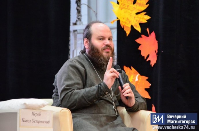 Известный священник назвал отличие пасхального кулича от «обычного кекса»