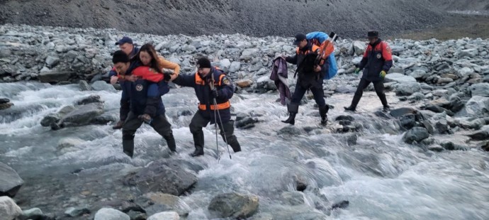В Якутии с горы Победа эвакуировали одну из туристок В Якутии с горы Победа эвакуировали одну из туристок
