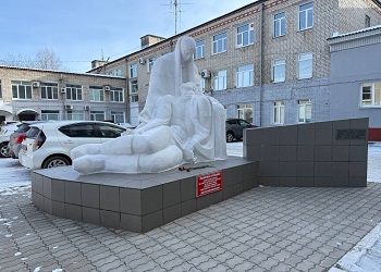 В Благовещенске проверяют состояние памятников в преддверии 80-летия Победы