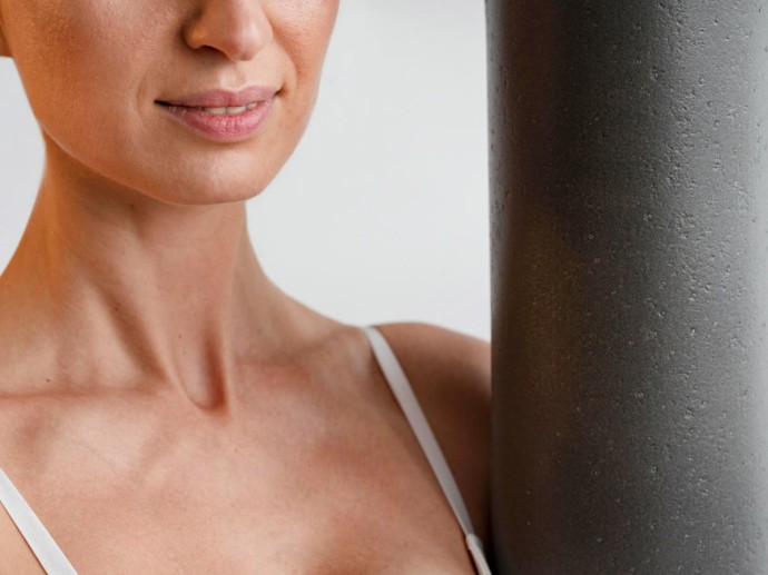 Шея зажата — мозг страдает: пять движений, которые спасут ситуацию Шея зажата — мозг страдает: пять движений, которые спасут ситуацию